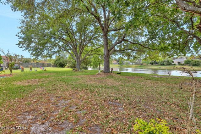 465 N BRIDGESTONE Avenue, Jacksonville, FL 32259