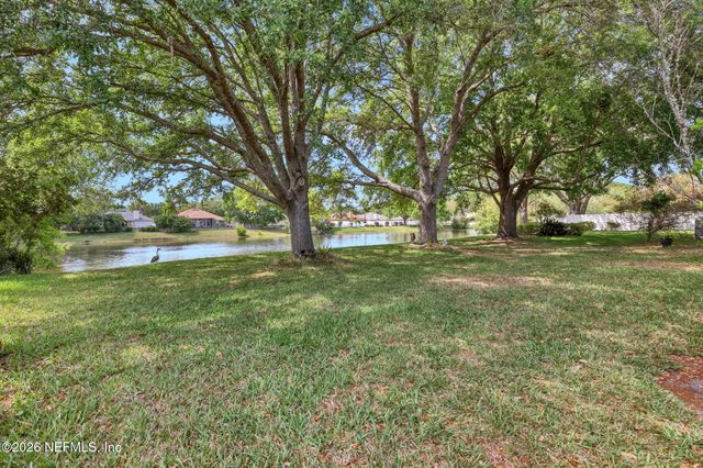 465 N BRIDGESTONE Avenue, Jacksonville, FL 32259