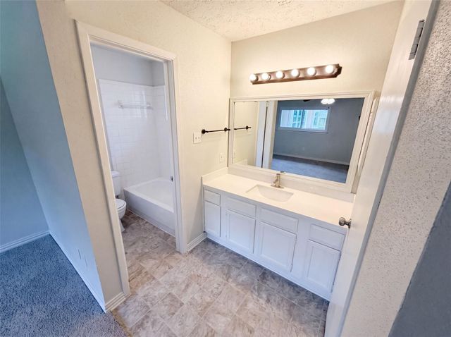 17110 Golf Club Drive, Crosby, TX 77532