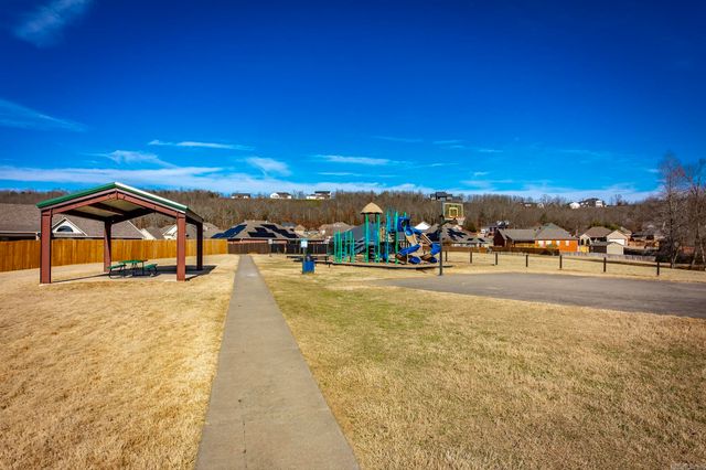 136 Corbin Circle, Cabot, AR 72023