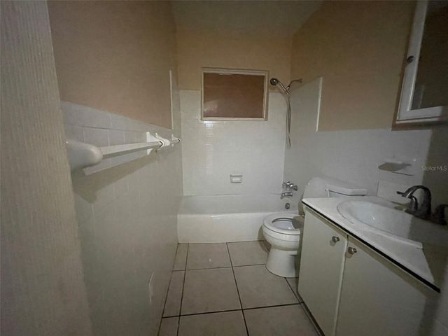 3305 13TH AVENUE W, Bradenton, FL 34205