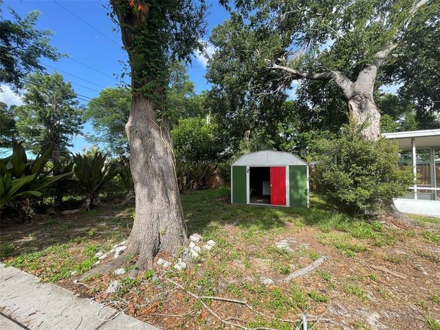 3305 13TH AVENUE W, Bradenton, FL 34205