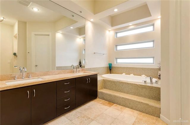 513 Sycamore Avenue, Mission, TX 78572