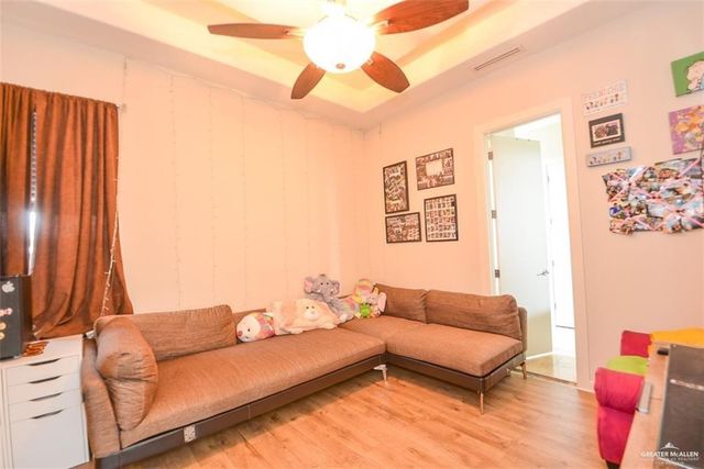 513 Sycamore Avenue, Mission, TX 78572