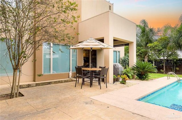 513 Sycamore Avenue, Mission, TX 78572