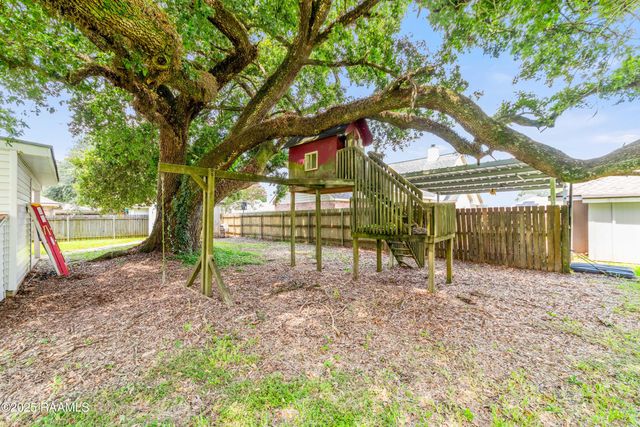109 Cheshire Circle, Lafayette, LA 70506