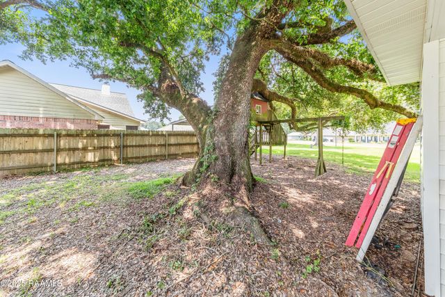 109 Cheshire Circle, Lafayette, LA 70506