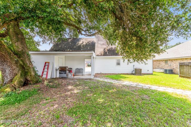 109 Cheshire Circle, Lafayette, LA 70506