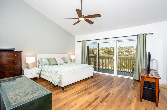 4718 Amberwood Ct, Carlsbad, CA 92008