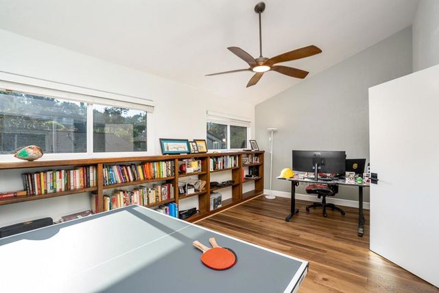 4718 Amberwood Ct, Carlsbad, CA 92008