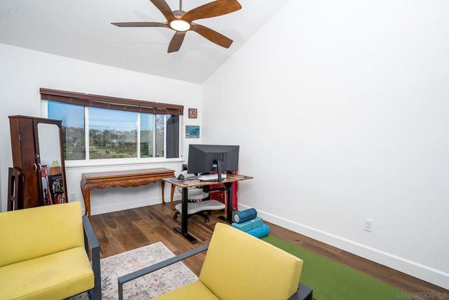 4718 Amberwood Ct, Carlsbad, CA 92008