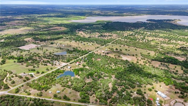 5837 FM 180, Ledbetter, TX 78946