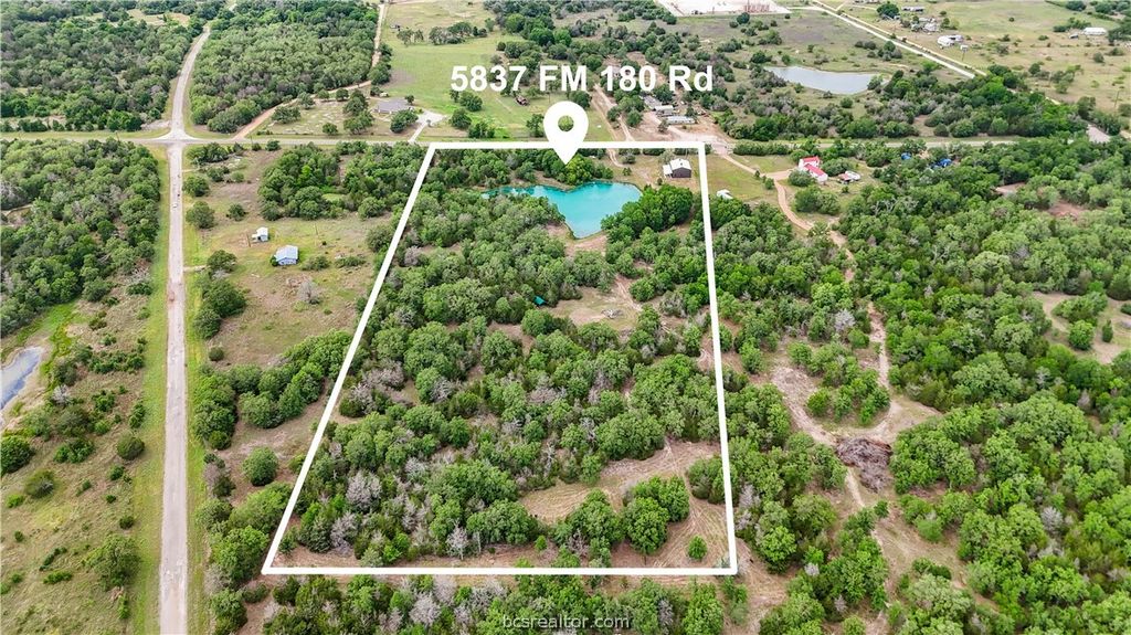 5837 FM 180, Ledbetter, TX 78946