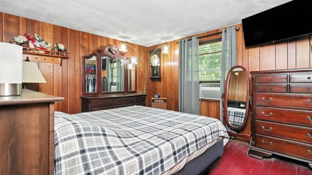 2204 Gleghorn Street, West Plains, MO 65775