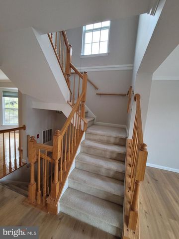 200 ANTHONY CT, North Wales, PA 19454