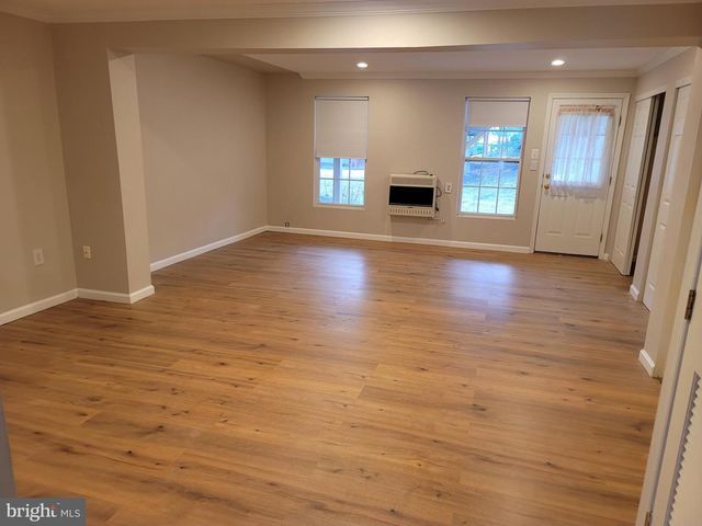 200 ANTHONY CT, North Wales, PA 19454