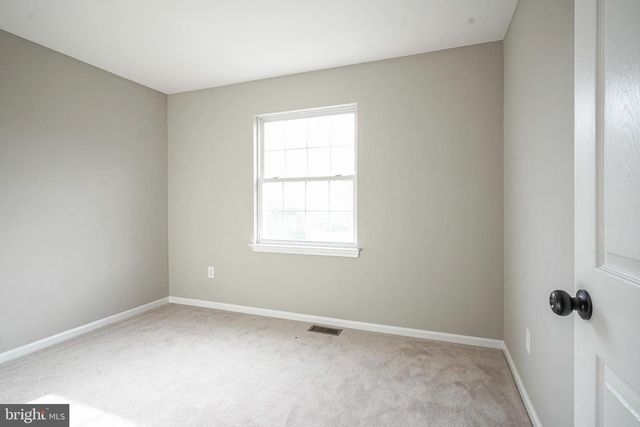 1903 DORAL DR, Blackwood, NJ 08012