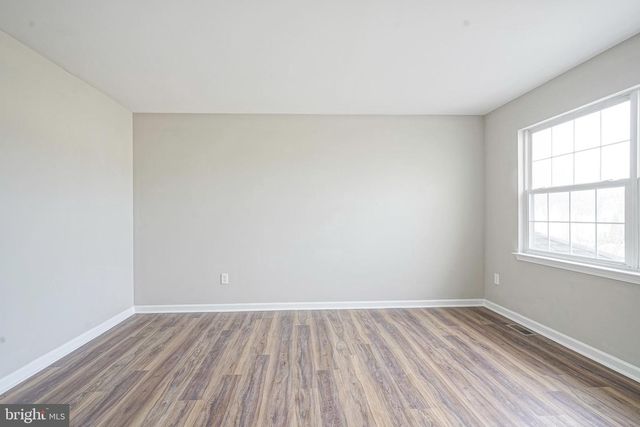 1903 DORAL DR, Blackwood, NJ 08012