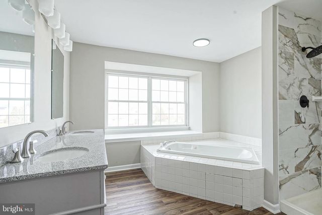 1903 DORAL DR, Blackwood, NJ 08012