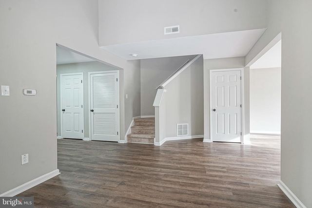 1903 DORAL DR, Blackwood, NJ 08012