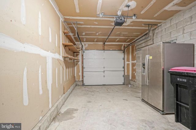 1903 DORAL DR, Blackwood, NJ 08012