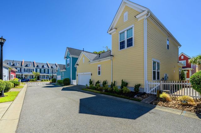 721 McKinley Way, Myrtle Beach, SC 29577