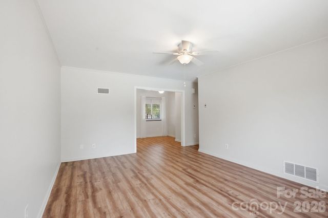 3010 Crosby Road 210, Charlotte, NC 28211
