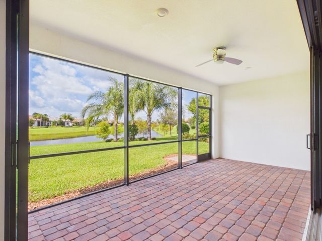 4088 Basket Oak Circle, Vero Beach, FL 32967