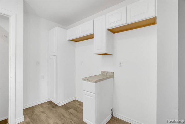 6235 Rosemont Avenue, Detroit, MI 48228