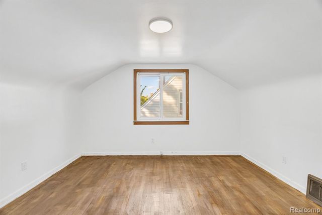 6235 Rosemont Avenue, Detroit, MI 48228