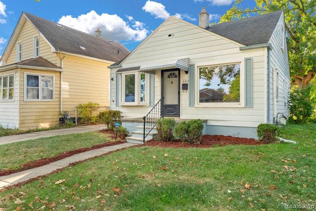 6235 Rosemont Avenue, Detroit, MI 48228