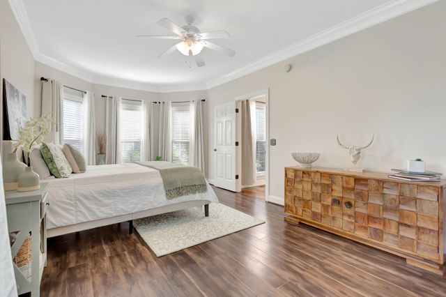 902 Rushmore Dr, Murfreesboro, TN 37129