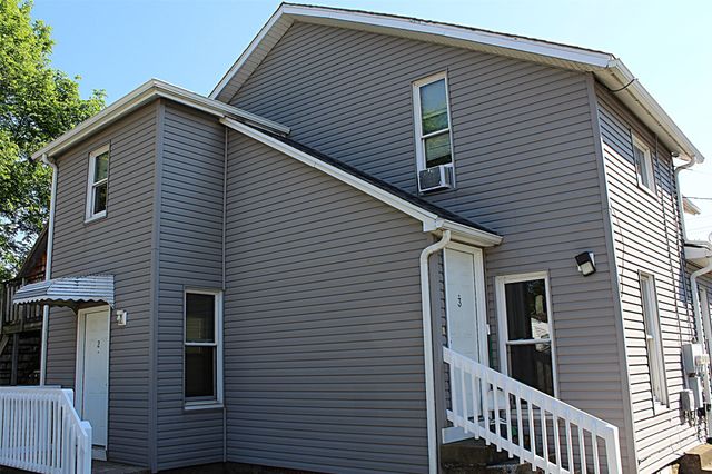 422 WALNUT Street, Erie, PA 16507
