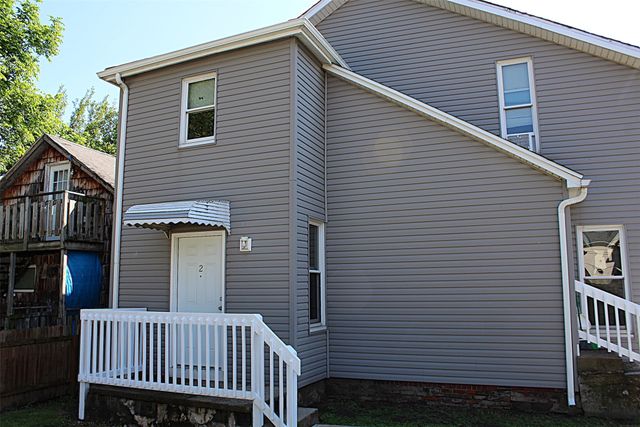 422 WALNUT Street, Erie, PA 16507