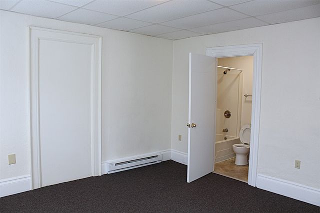 422 WALNUT Street, Erie, PA 16507