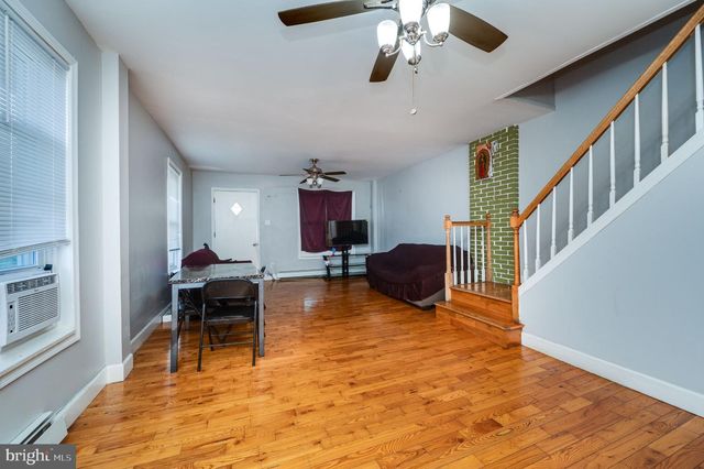 700 ALTON AVE, Reading, PA 19605