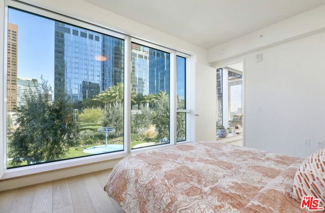 889 Francisco Street 909, Los Angeles, CA 90017