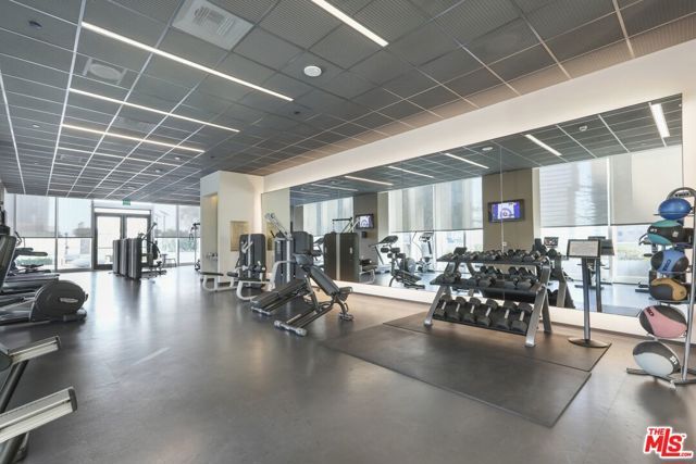 889 Francisco Street 909, Los Angeles, CA 90017