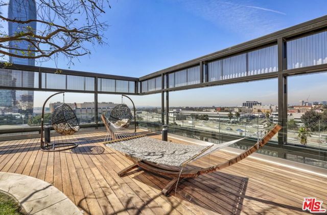 889 Francisco Street 909, Los Angeles, CA 90017