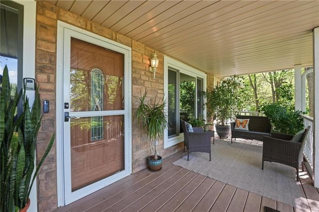 715 Dickinson Road, Independence, MO 64050