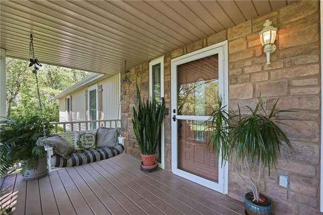 715 Dickinson Road, Independence, MO 64050
