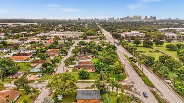 2800 NW 6th Ct, Fort Lauderdale, FL 33311