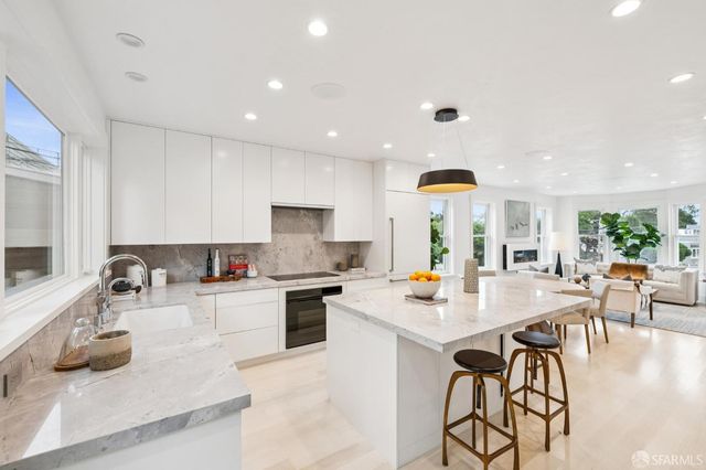 95 Nordhoff Street, San Francisco, CA 94131