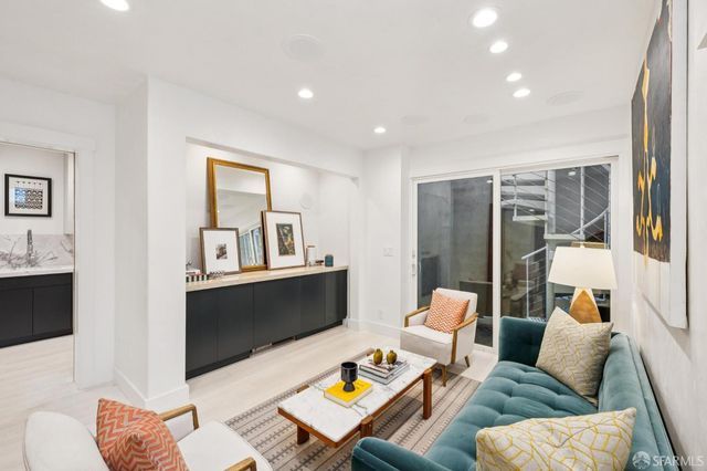 95 Nordhoff Street, San Francisco, CA 94131