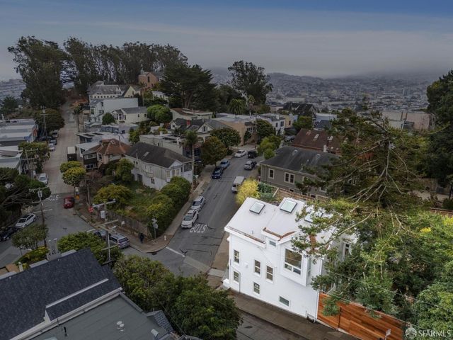 95 Nordhoff Street, San Francisco, CA 94131