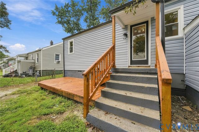 535 Greensville Ave, Petersburg, VA 23803