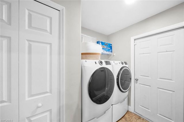 539 Summit AVE S, Lehigh Acres, FL 33974