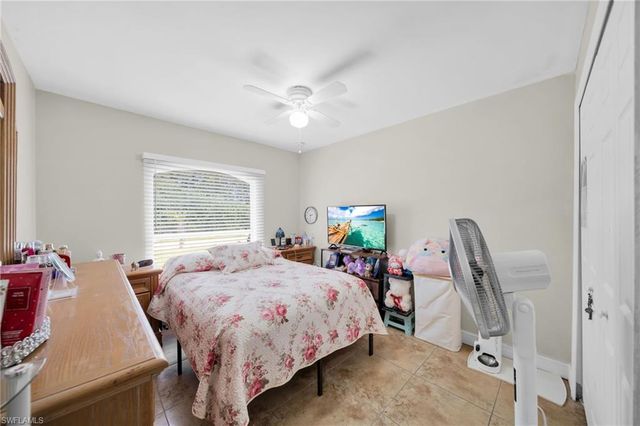 539 Summit AVE S, Lehigh Acres, FL 33974