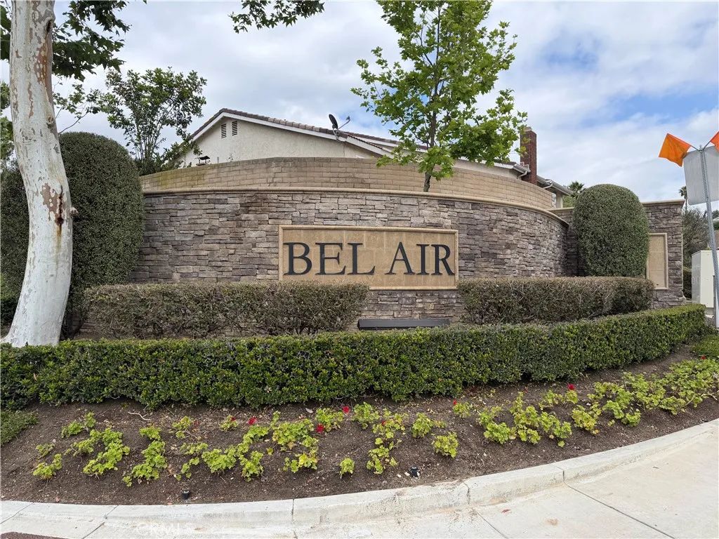 201 S Brookside Court, Anaheim, CA 92808