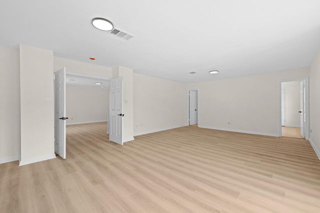 1181 Forest Bluff TRL, Round Rock, TX 78665